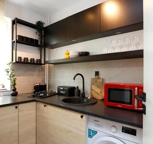 Wellcome Next To Metro Station * Bucureşti